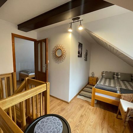 Wypoczynek Pod Lipami Bed & Breakfast Ручане Нида Екстериор снимка