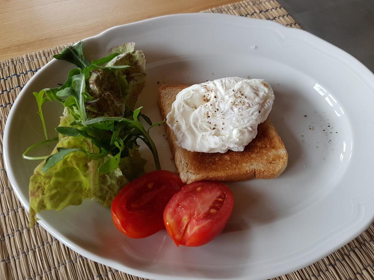 Wypoczynek Pod Lipami Bed & Breakfast Ручане Нида Екстериор снимка