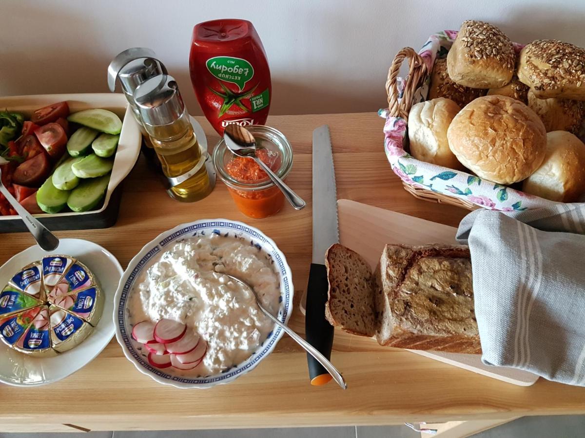 Wypoczynek Pod Lipami Bed & Breakfast Ручане Нида Екстериор снимка