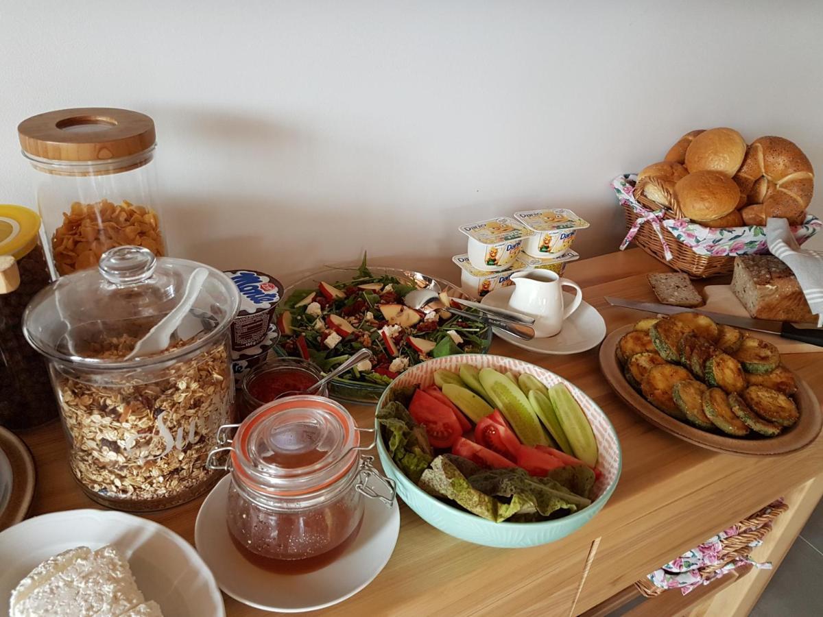 Wypoczynek Pod Lipami Bed & Breakfast Ручане Нида Екстериор снимка