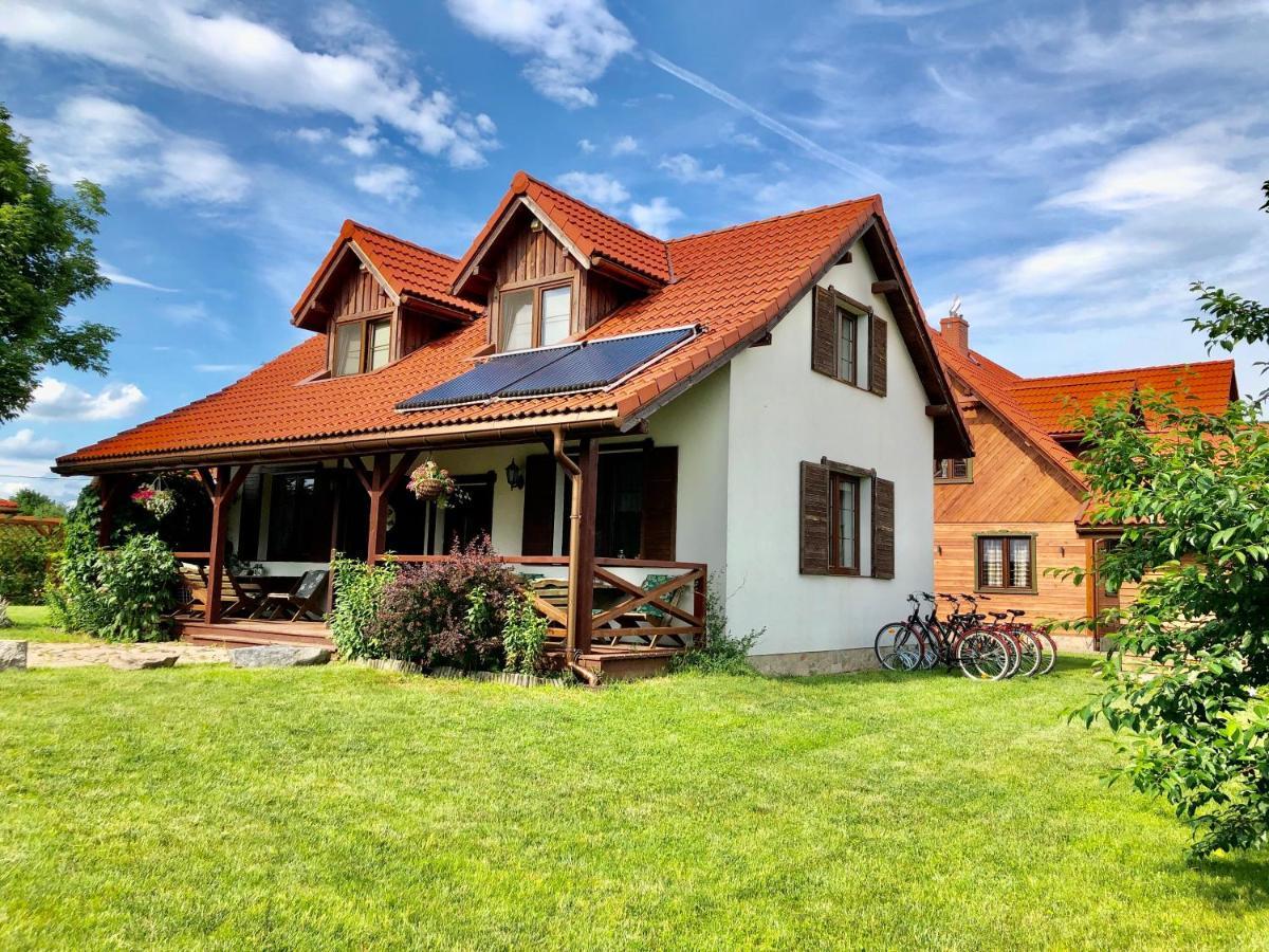 Wypoczynek Pod Lipami Bed & Breakfast Ручане Нида Екстериор снимка
