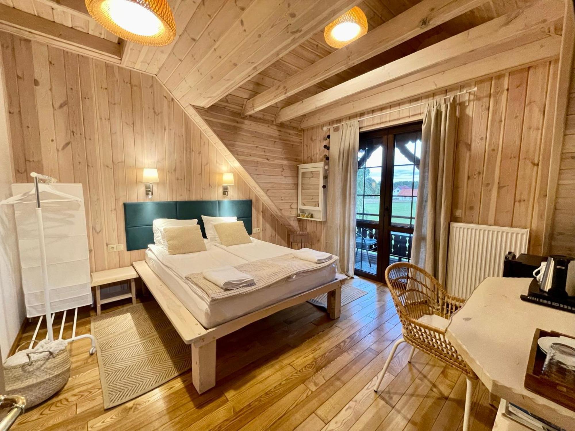 Wypoczynek Pod Lipami Bed & Breakfast Ручане Нида Екстериор снимка